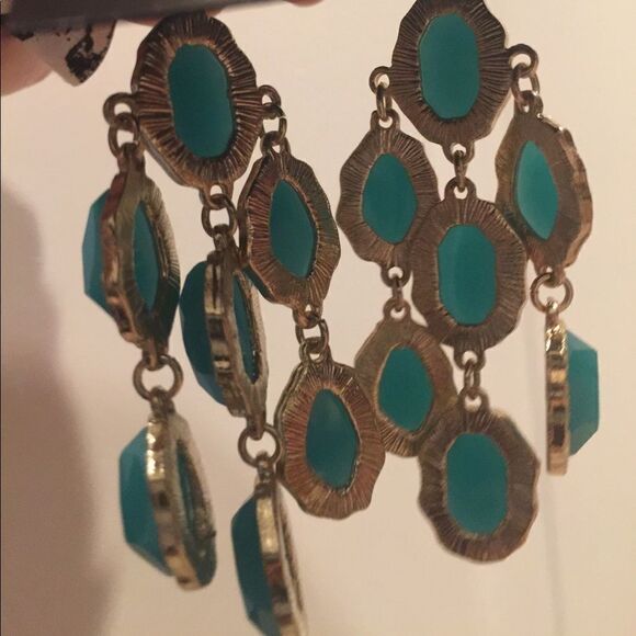 🎉1 hr sale 🎉INC dressy earring - Picture 3 of 3